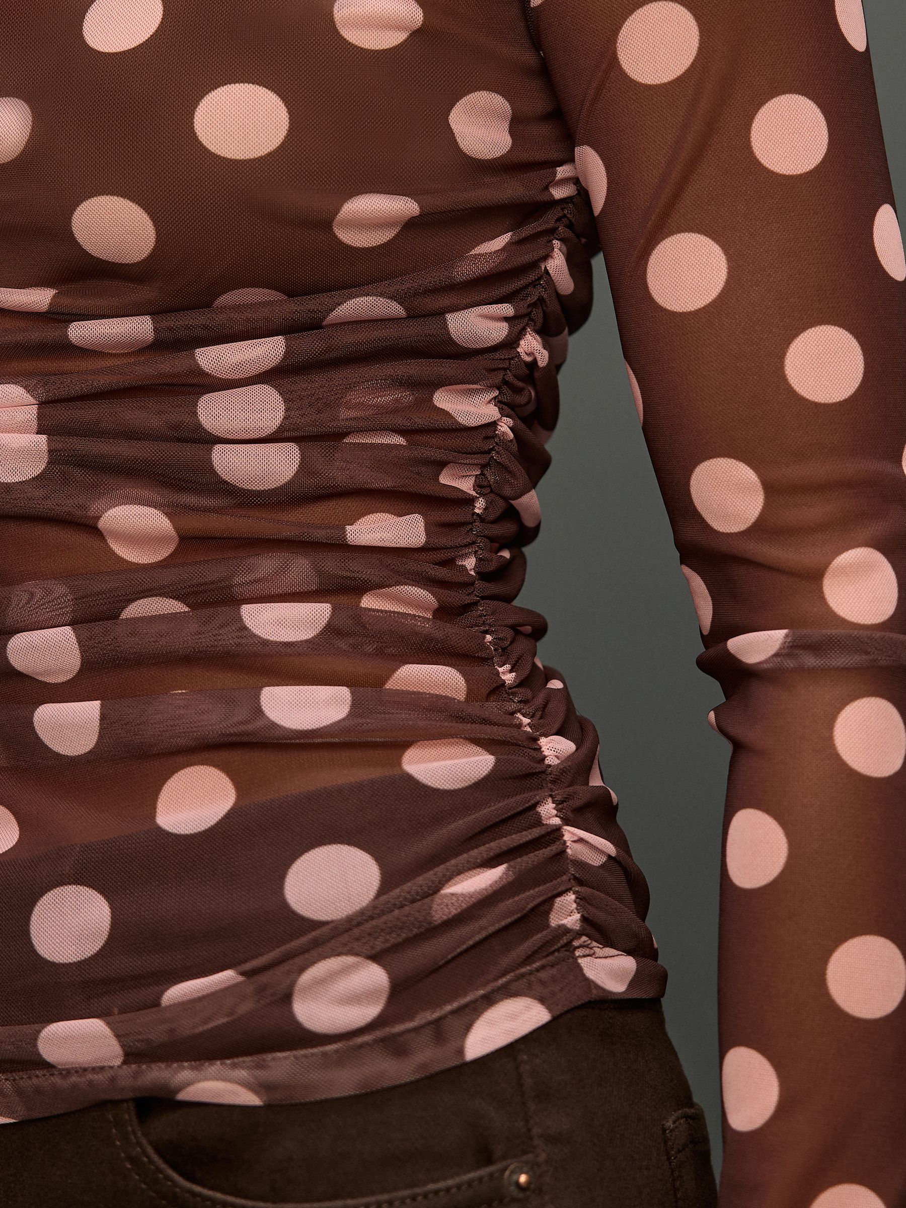Chocolade Bruin/Roze met stippen - Top met lange mouwen, gerimpelde zijkanten en mesh