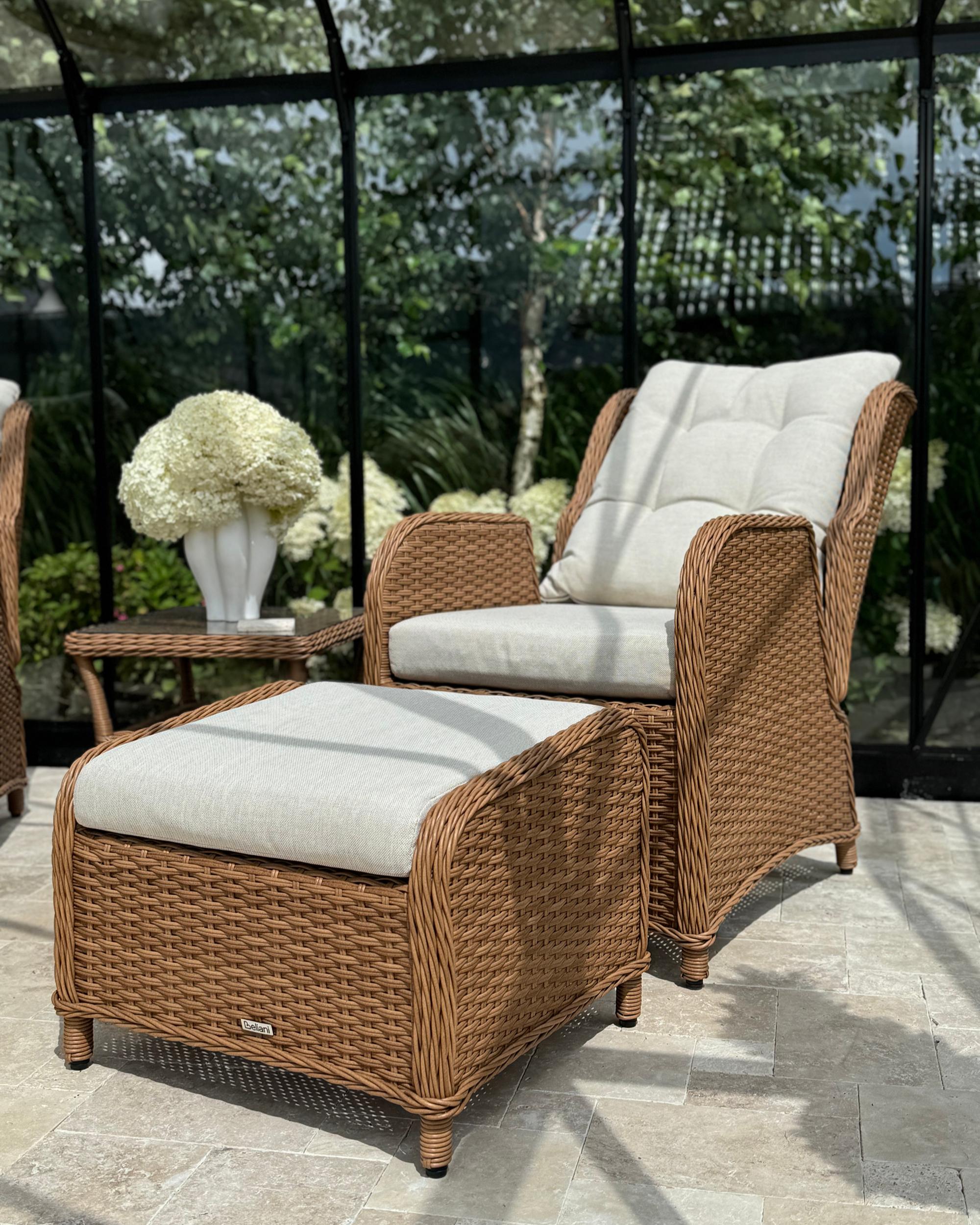 Loungeset met tafel en ottomaan 2-zits PONZA PE rotan Bruin