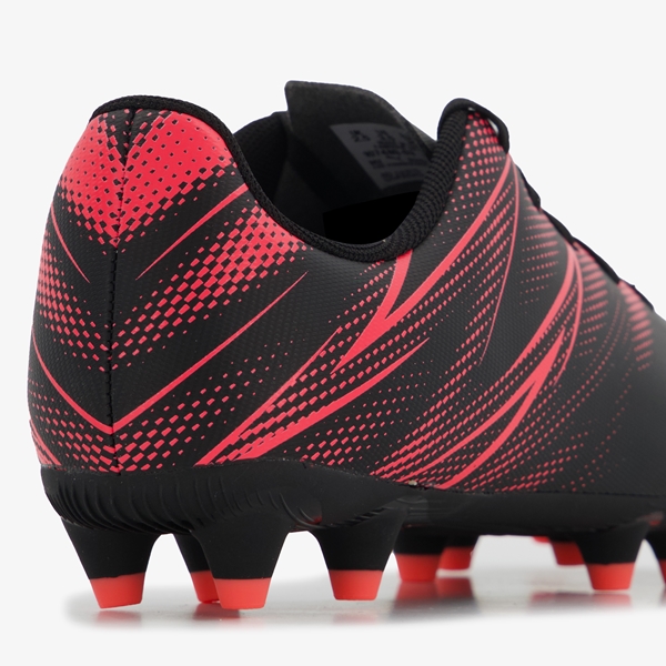 Puma Attacanto FG voetbalschoenen zwart/rood
