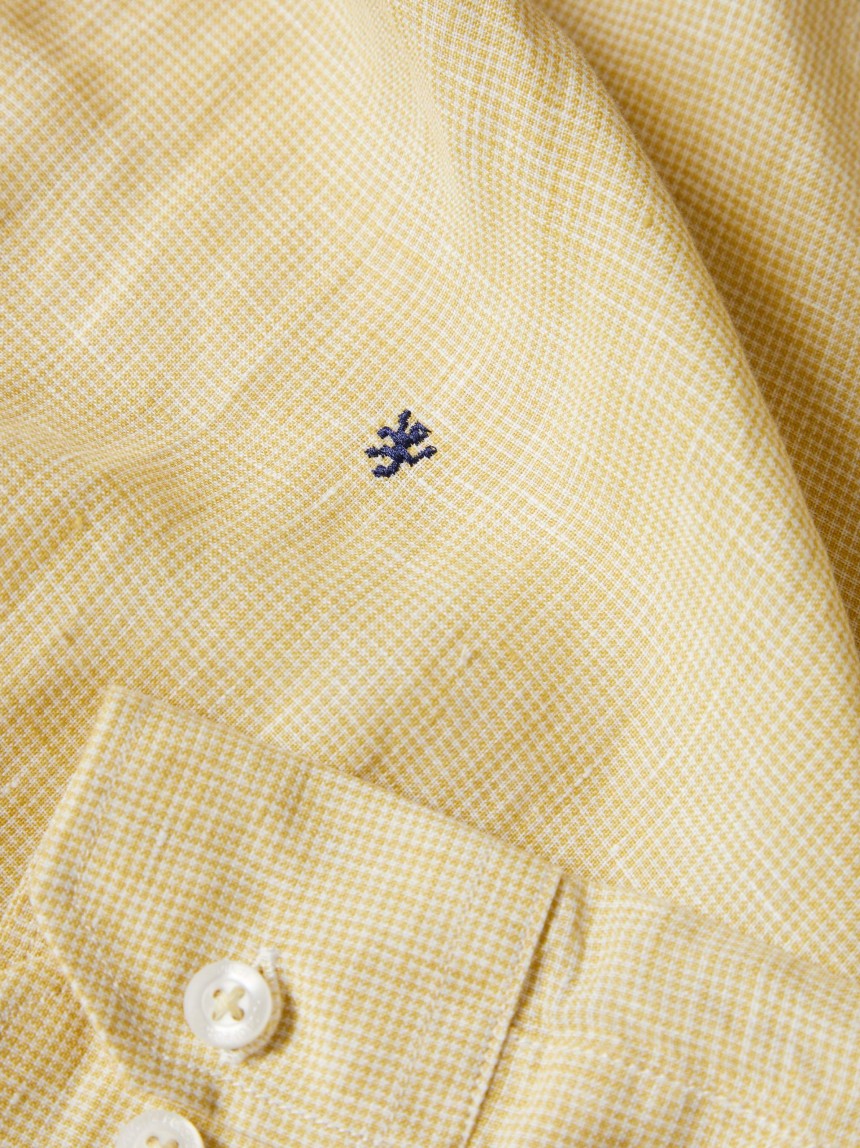 Camisa slim fit em linho