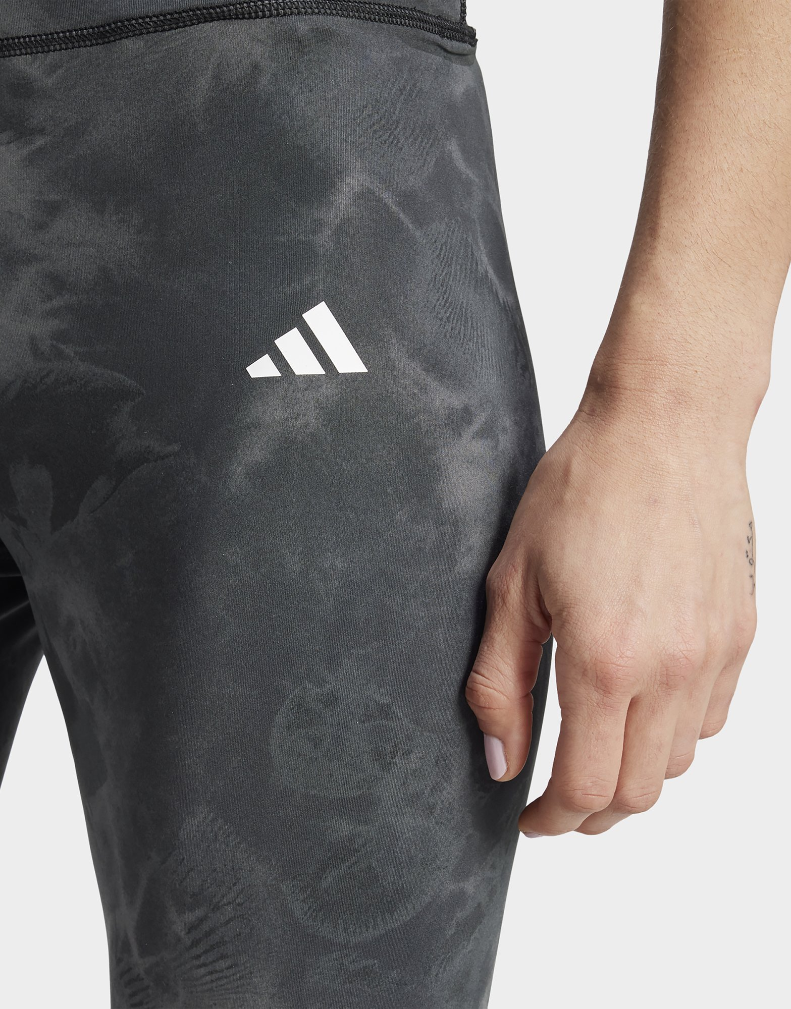 adidas Legging Train Essentials AOP Flower Tie-Dye