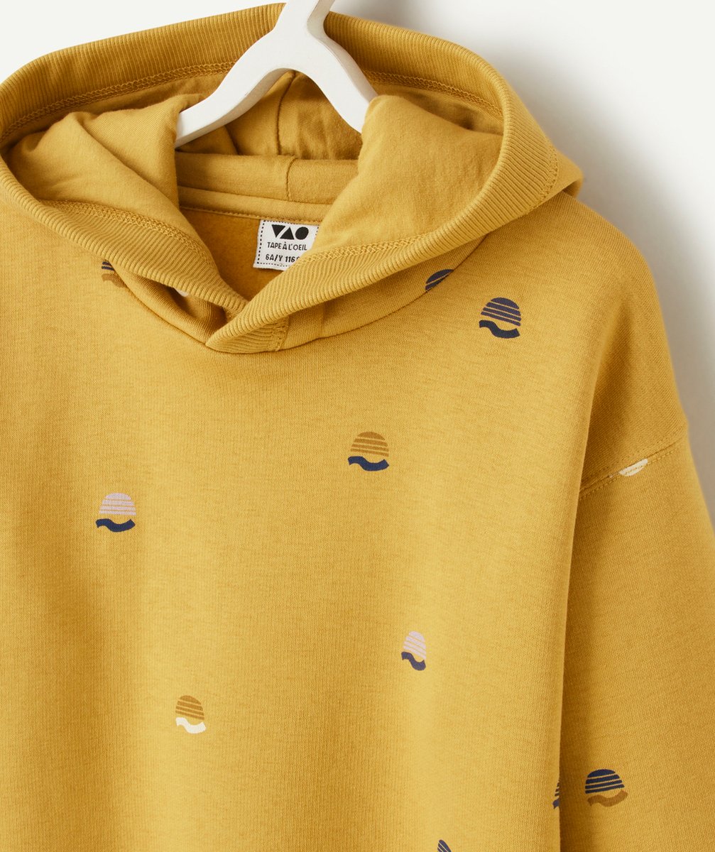 SWEAT À CAPUCHE GARÇON EN FIBRES RECYCLÉES JAUNE IMPRIMÉ