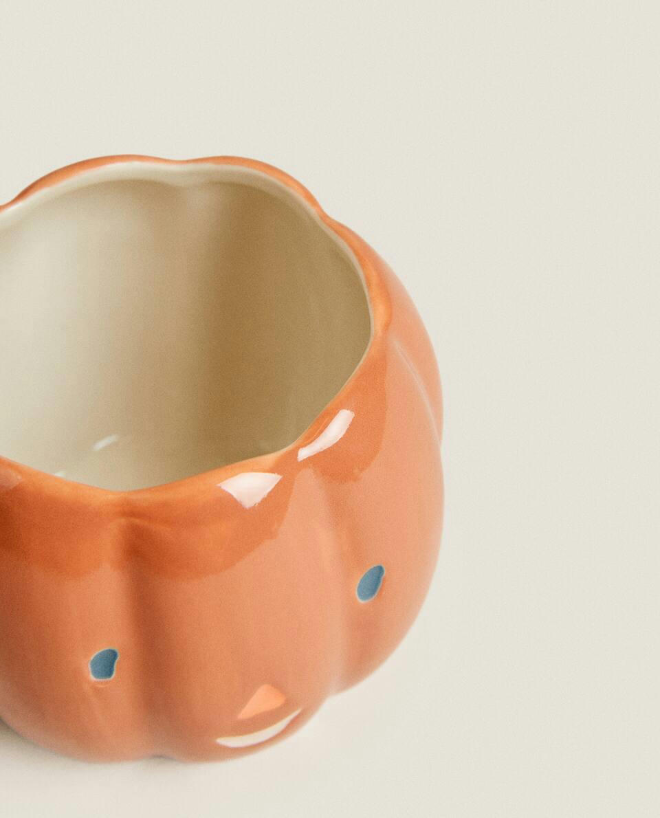 CANECA INFANTIL DE ABÓBORA PARA O HALLOWEEN