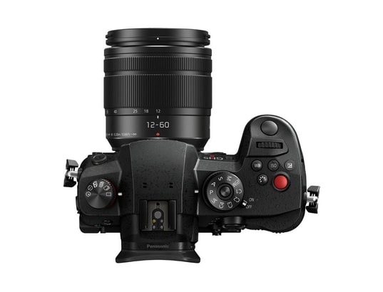 PANASONIC - Lumix gh5 ii + objectif g vario 12-60mm f/3.5-5.6 asph power...