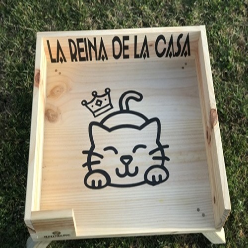 Cama Tatoi personalizável na cor natural.