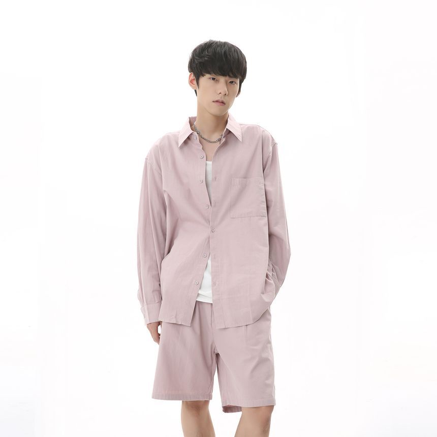 FAERIS - Effen overhemd met lange mouwen en kraag / Bermudashorts met gemiddelde taille