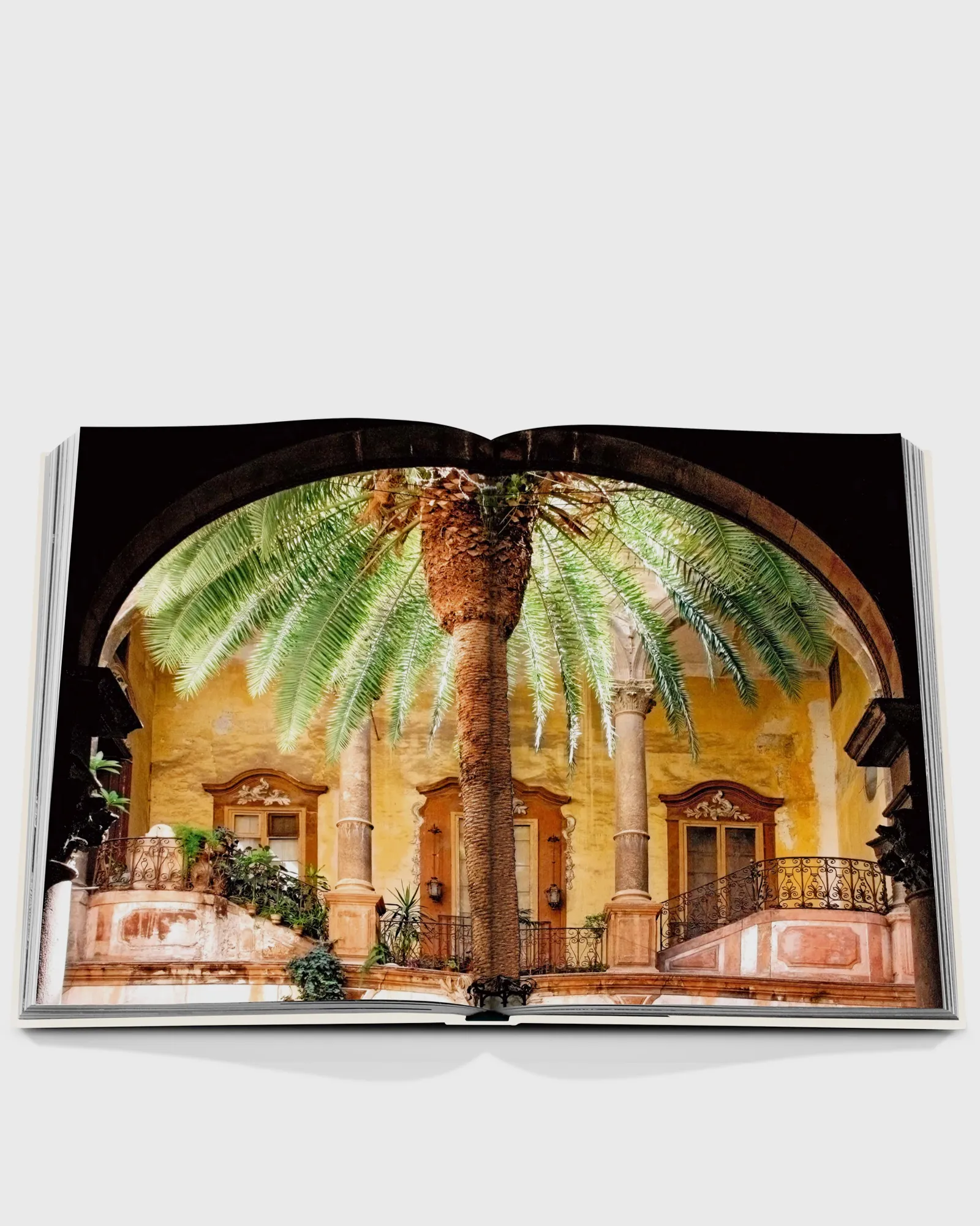 Assouline “Sicily Honor” by Gianni Riotta
