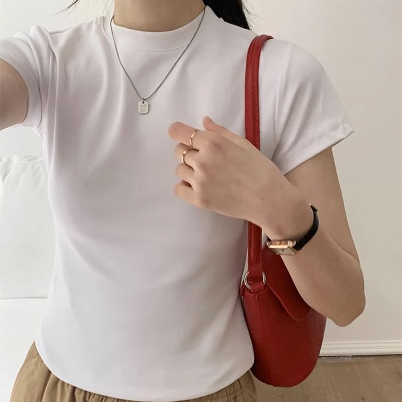 Asilah - T-shirt met korte mouwen en ronde hals