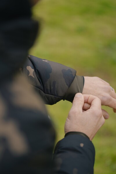 Veste Korda Insulated Hooded Jacket Dark Kamo