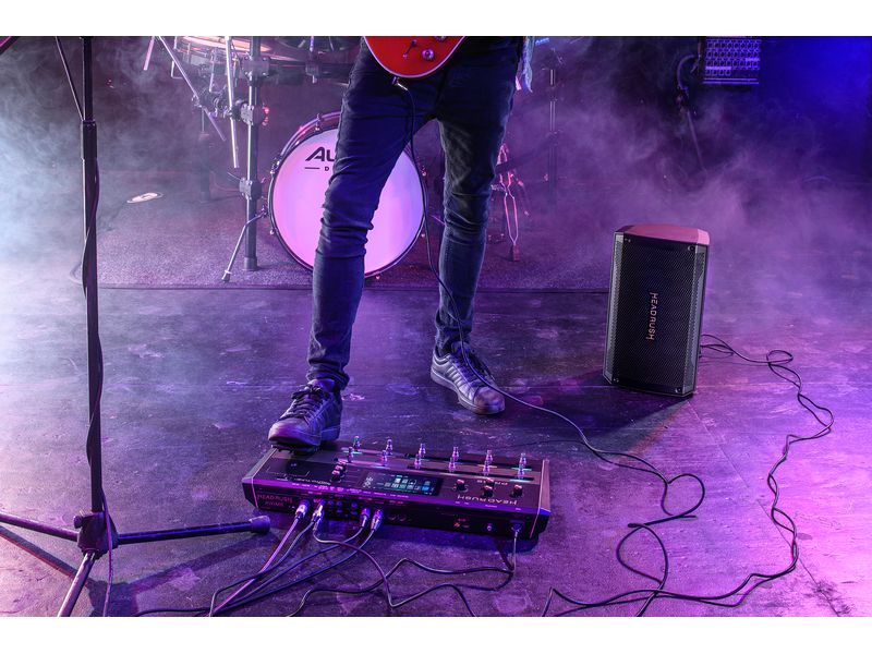 HeadRush Gitarrenbox FRFR-108 MKII Full-Range Flat Response Cabinet
