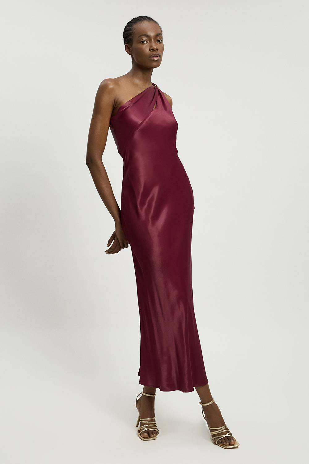 KarenMillen Robe Longue Asymétrique À Une Épaule En Viscose Satinée Avec Détail Torsadé