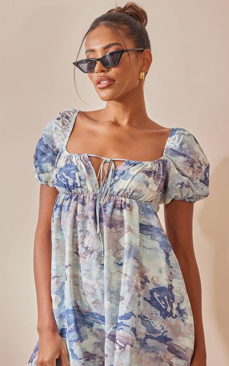 Gris Robe Droite À Imprimé Abstrait Avec Buste Froncé En Tissu Tissé