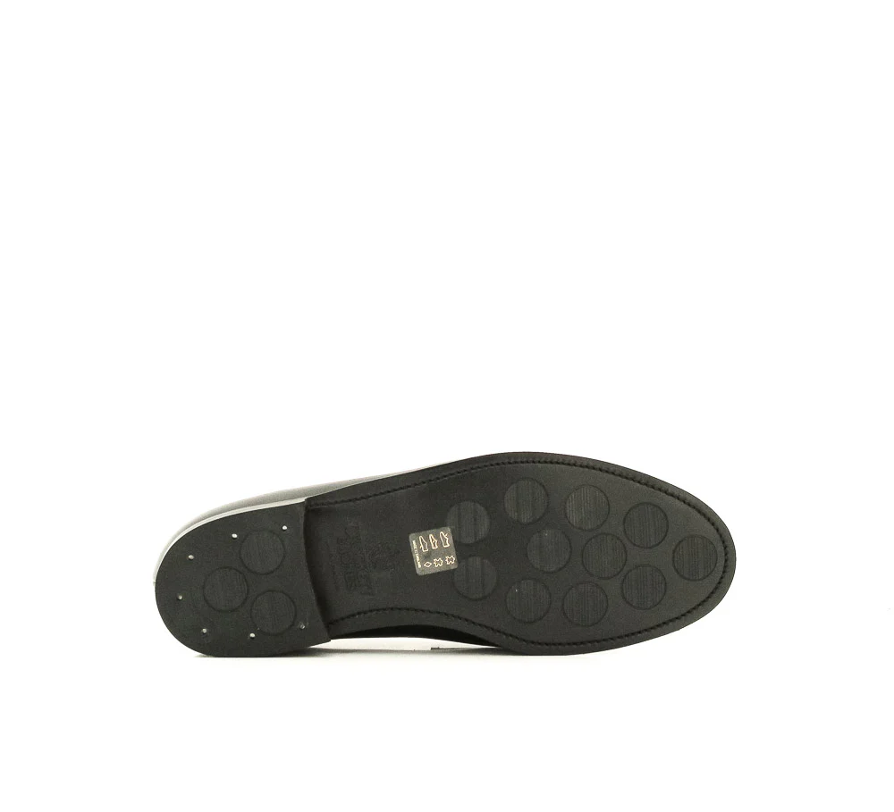 CROCKETT AND JONES - BOSTON R