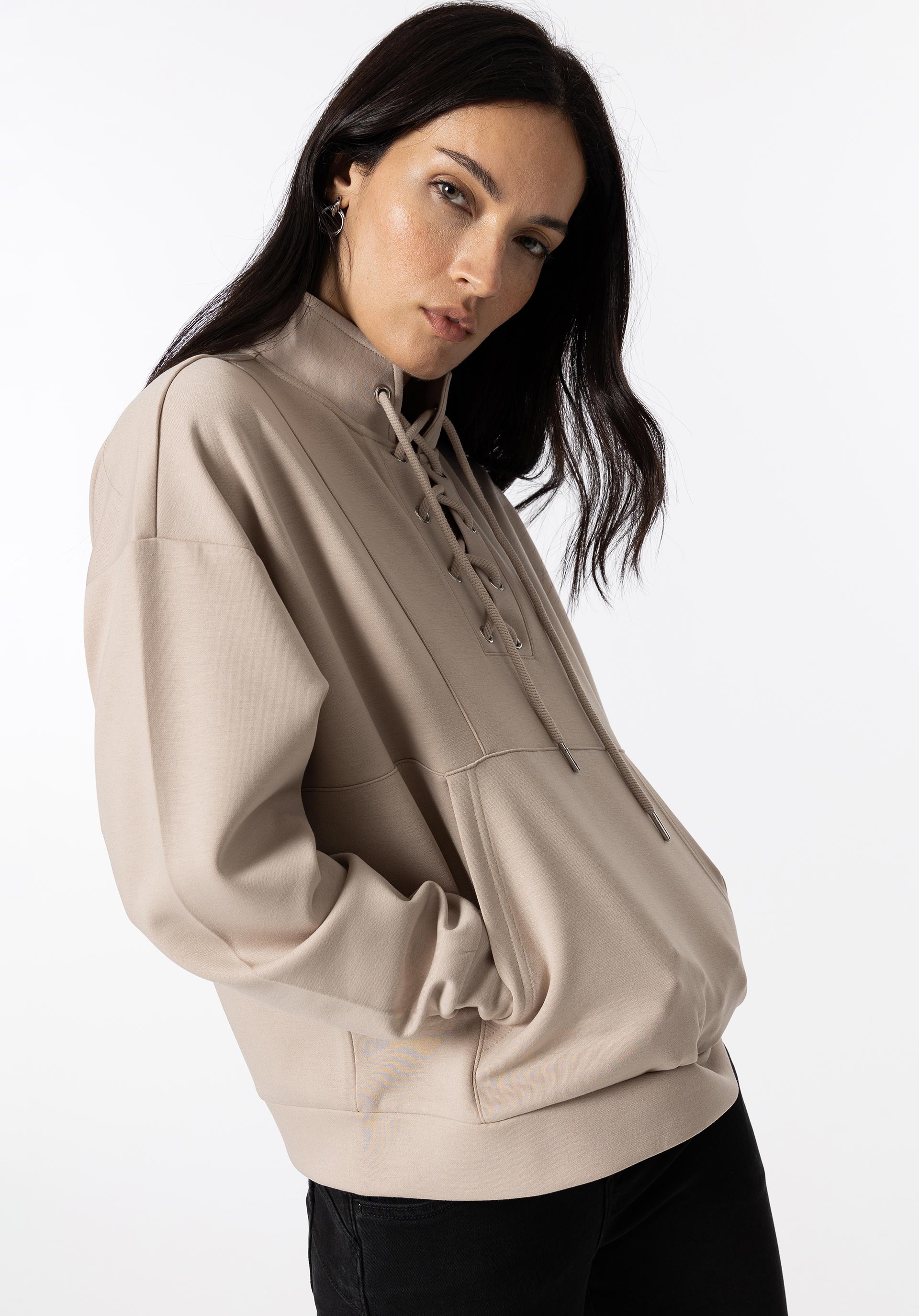 Sweatshirt com Cordão