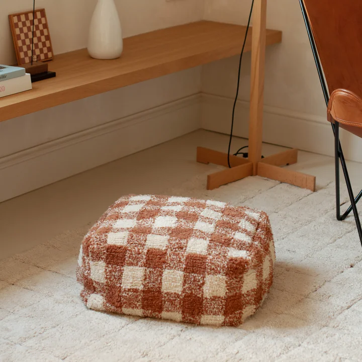 Lorena Canals - Vichy Pouf, 40 x 40 cm, honey