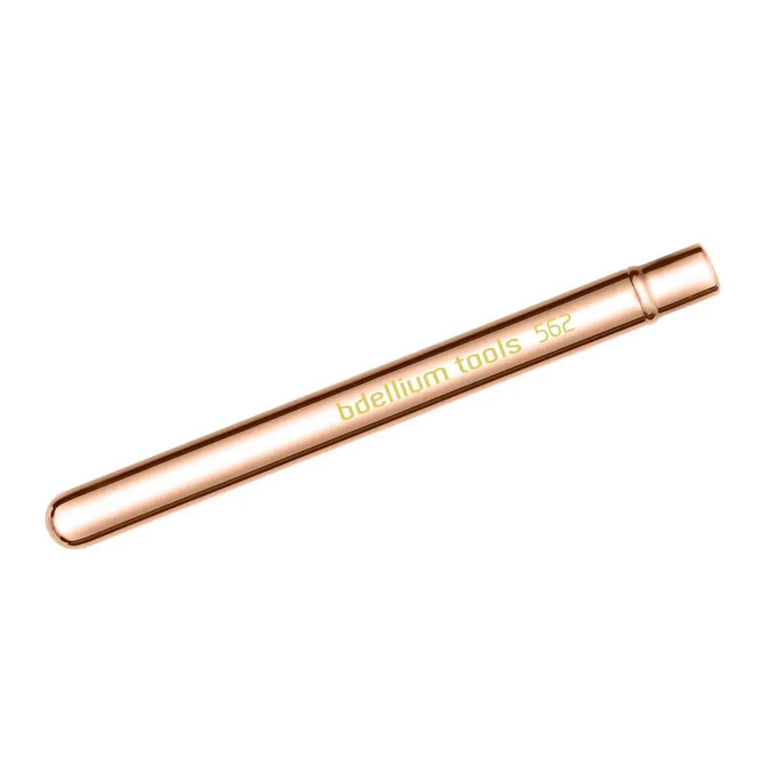 562 Golden Triangle Long Cap Lip