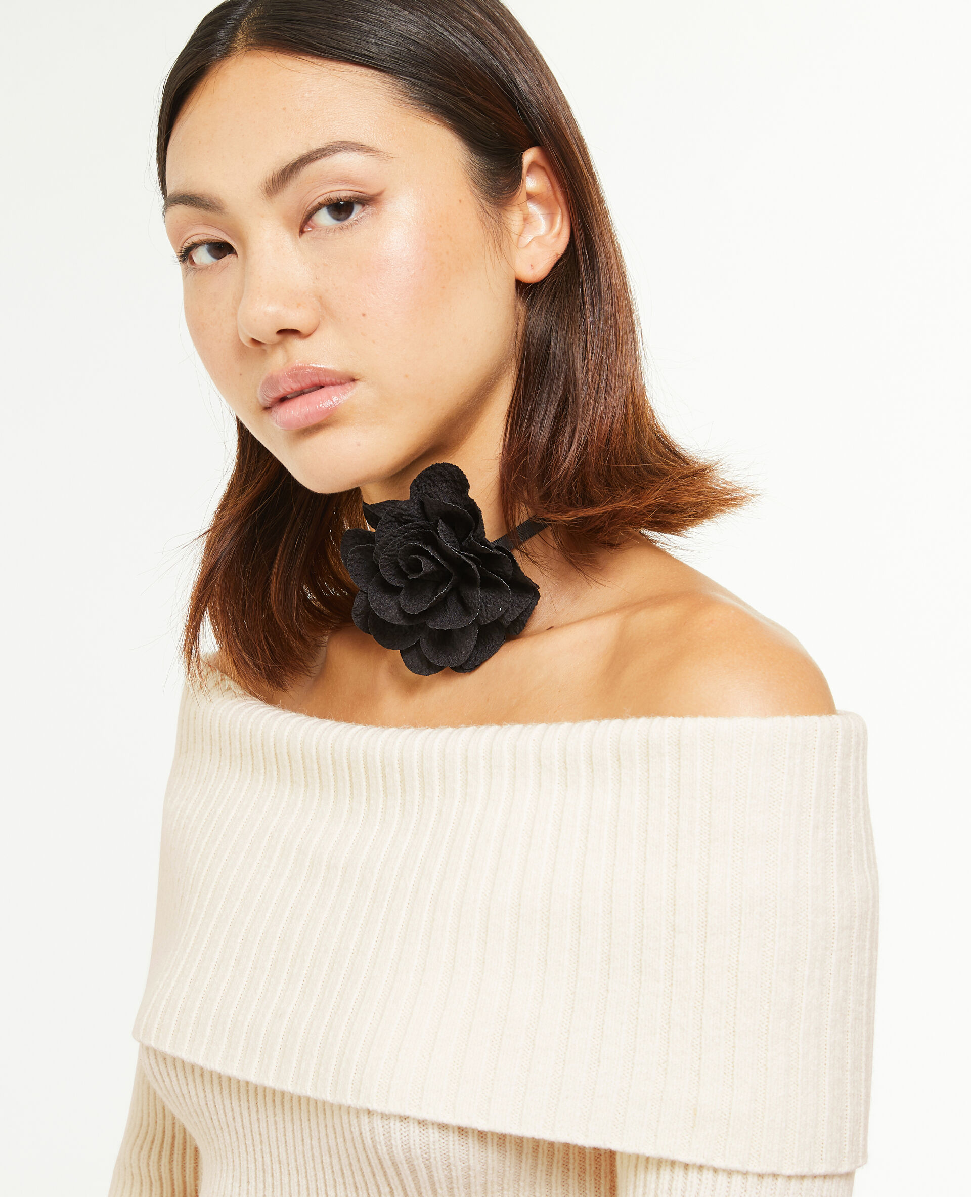 Pull encolure Bardot en maille côtelée - Écru
