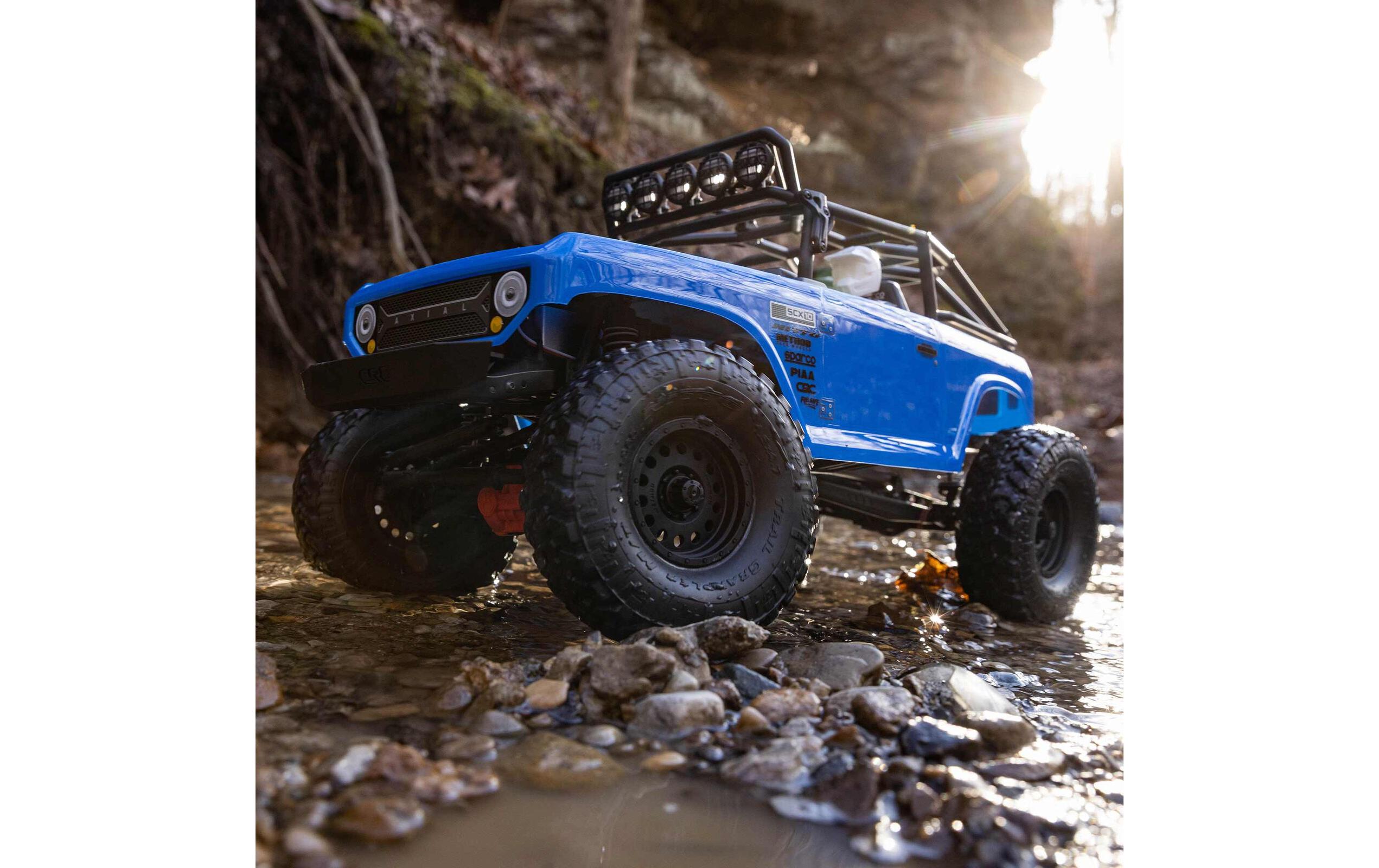 Scale Crawler SCX10 II Deadbolt, Blau ARTR, 1:10<br>Rock Crawler auf bewährtem SCX10 II Chassis mit Spektrum Technik