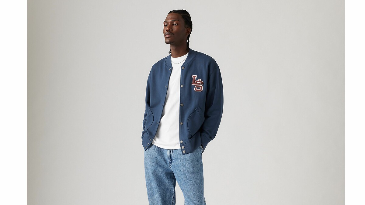 Casaco bomber Levi's com botões de pressão e motivo bordado.