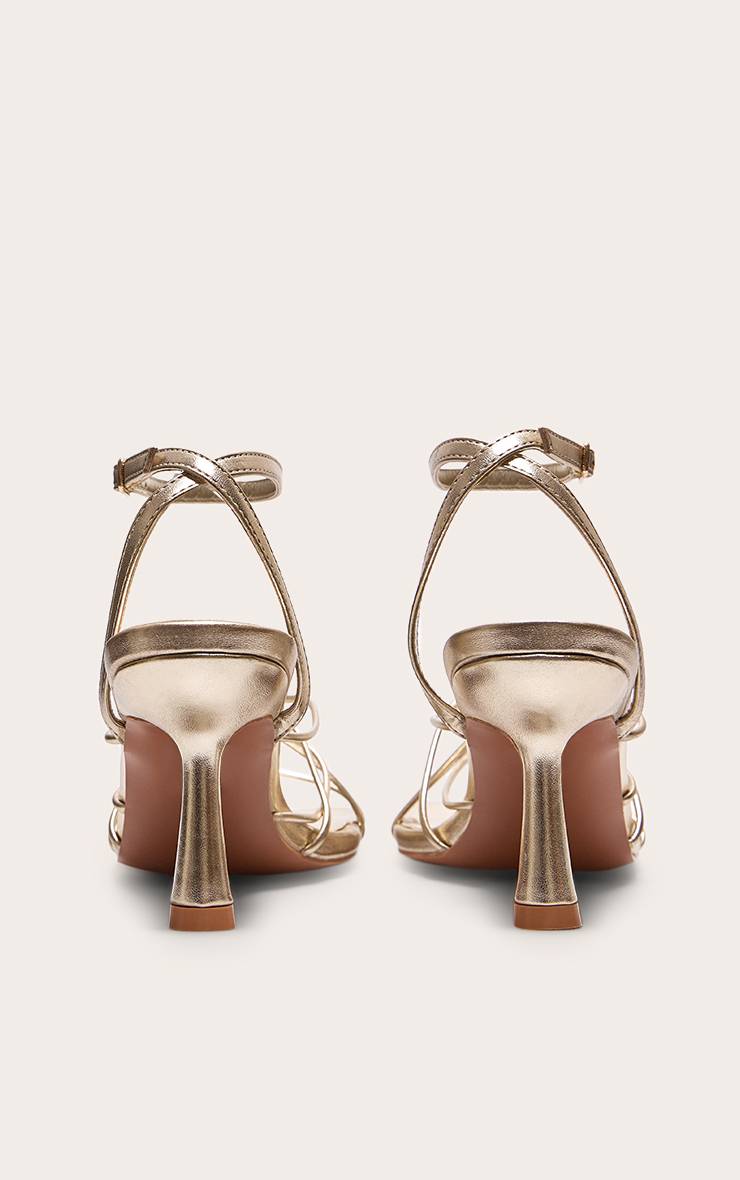Doré Sandales À Talons Mi-hauts En Synthétique Métallisé Doré À Bout Carré Et Brides Croisées