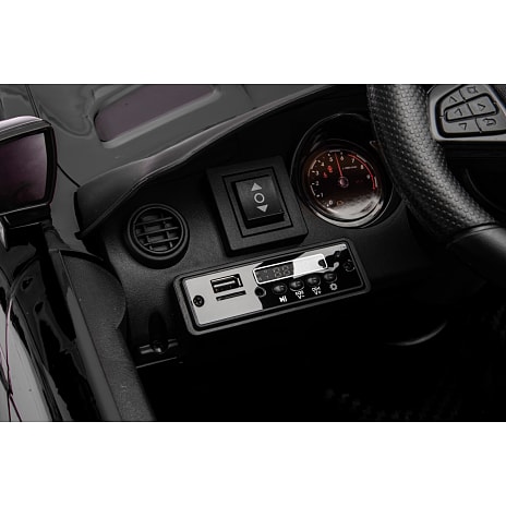 Mercedes GTR 2x12V motor