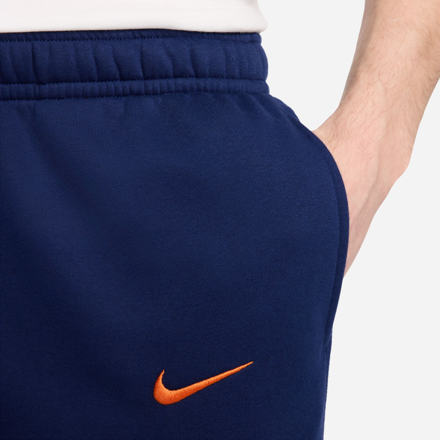 Nike Nederland Sportswear Club Hoodie Trainingspak 2024-2026 Blauw Oranje