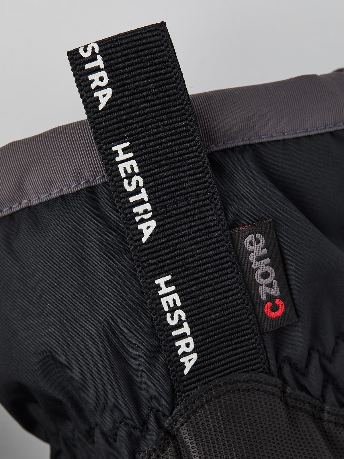 Hestra Gauntlet CZone Jr. Mitt<br>Vind- og vanntett!