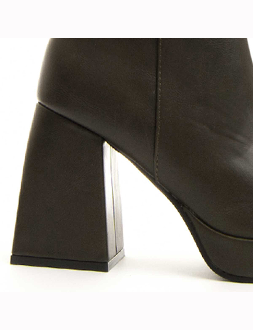 High Heeled Long Boots Black