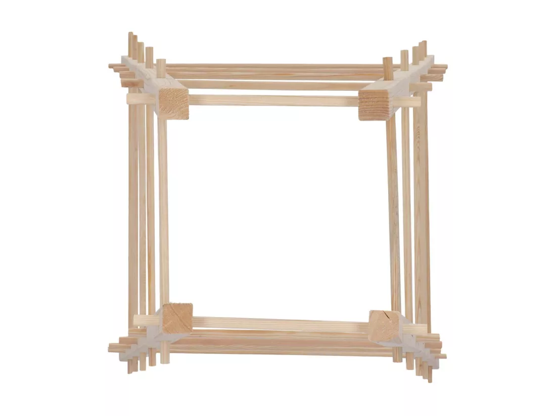 Support en bois de pin pour plantes 4 piquets Pyramide