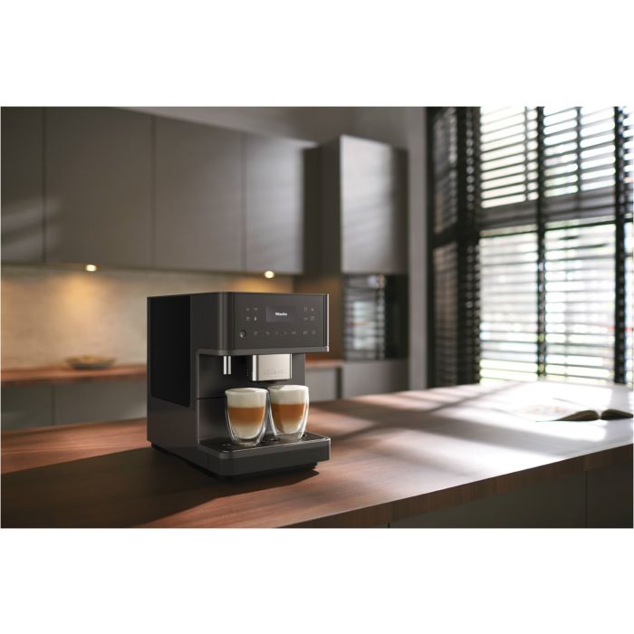 Miele Stand-Kaffeevollautomat CM 6560 MilkPerfection Graphitgrau
