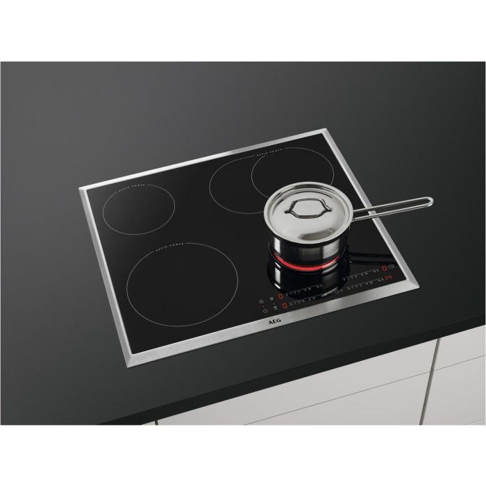 AEG Autarkes Elektro-Kochfeld HK654859XB