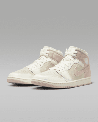 Air Jordan 1 Mid SE Women's Shoes
