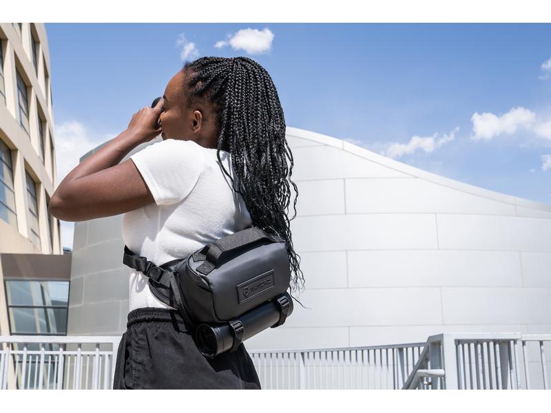 Wandrd Kameratasche ROAM Sling, 3 Liter Schwarz Kleine und innovative Kamera/Alltagstasche