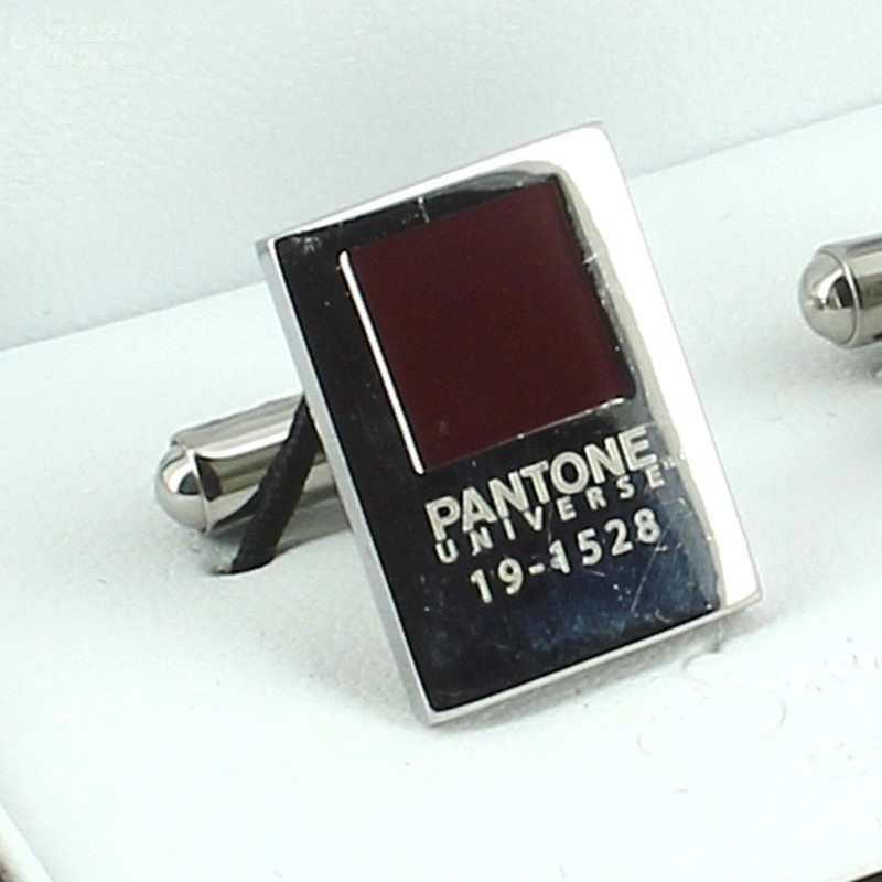 Boutons de manchette, Pantone Windsor wine