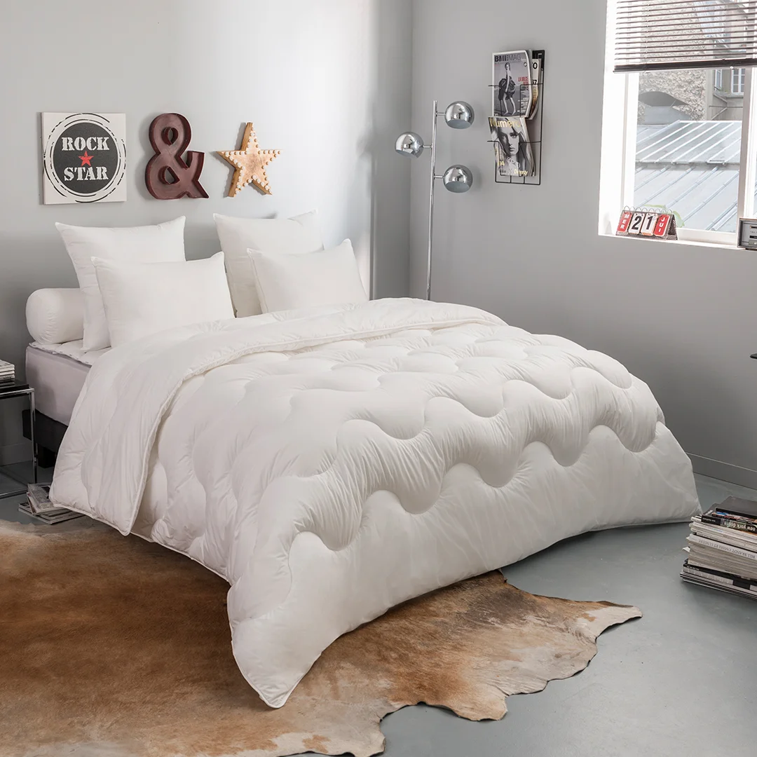 Couette CONFORT MAX Thermolite Ultra Chaude