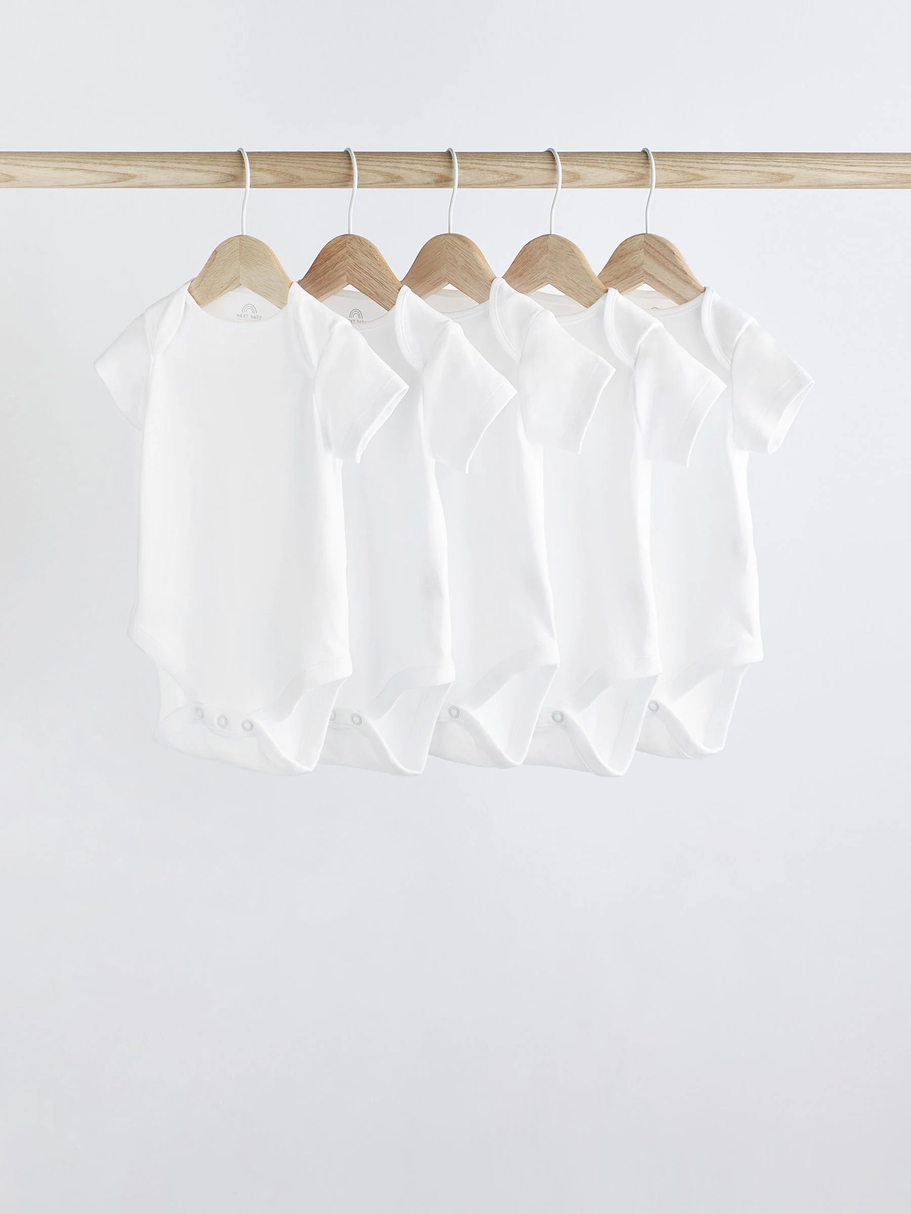 Witte must-have - Rompertjes met korte mouwen