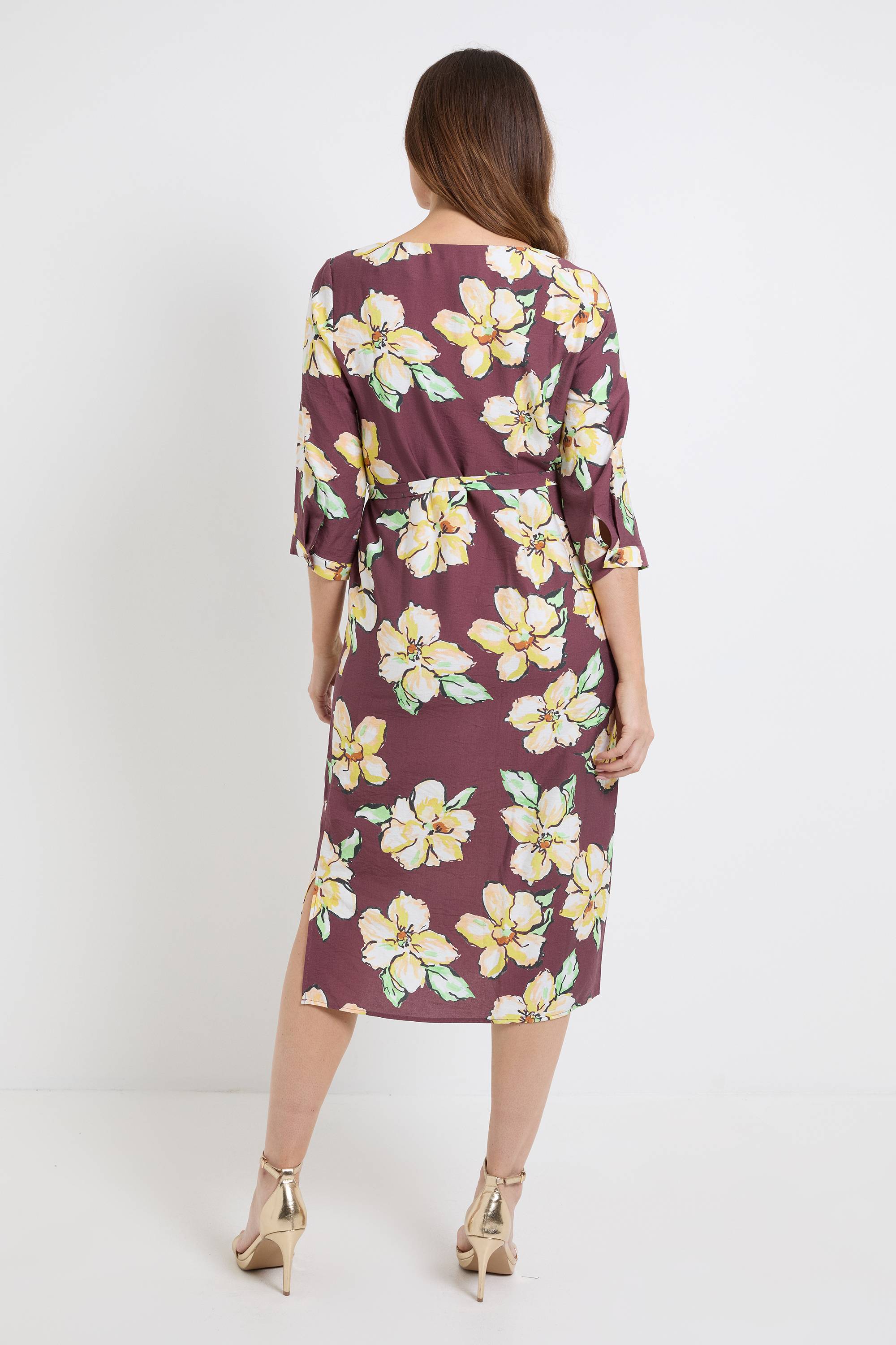 Wallis Robe Midi Fleurie À Ceinture