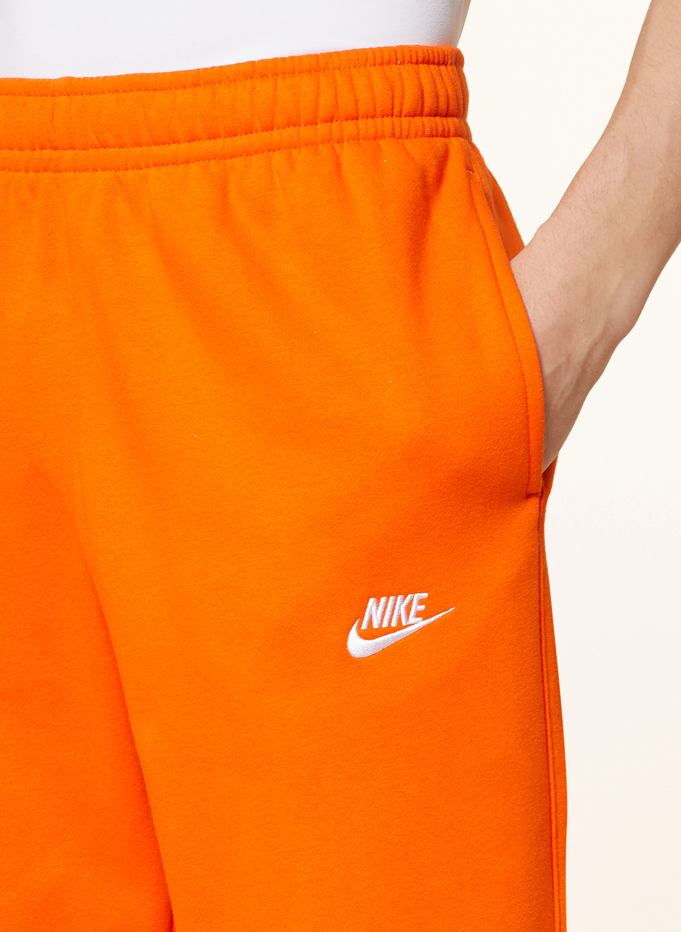Nike Sweatpants SPORTSWEAR CLUB