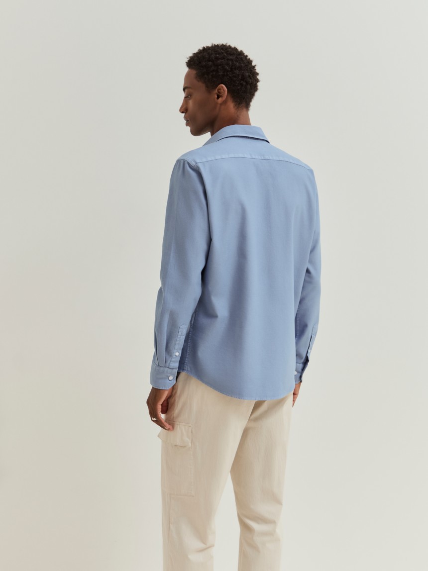 Camisa slim fit em piqué de algodão