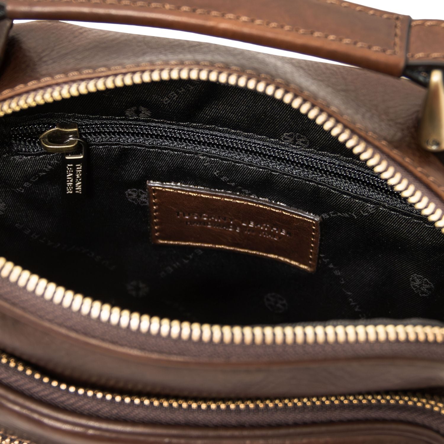 TL142457 – Paul – leren Crossbodytas