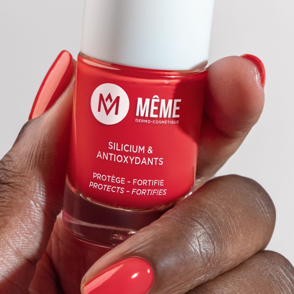MEME Nagellack<br>10 ml, Flasche, Koralle 04