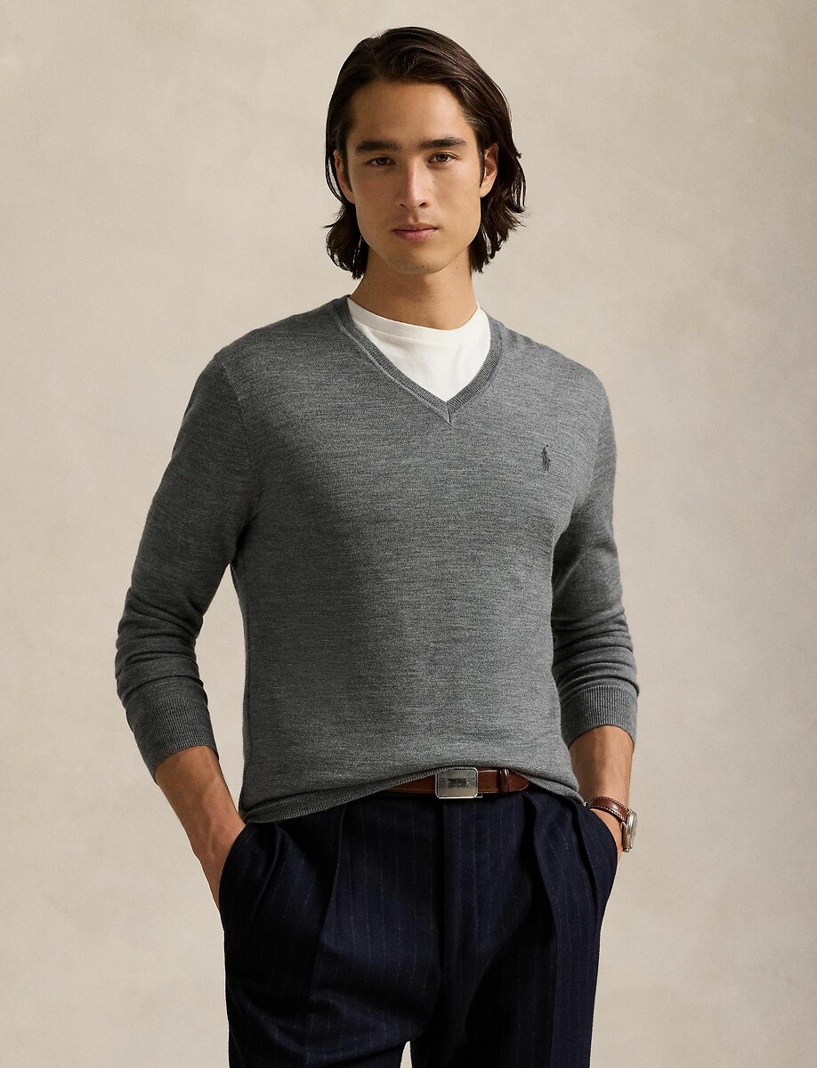 POLO RALPH LAUREN<br>Suéter com decote em V em lã merino