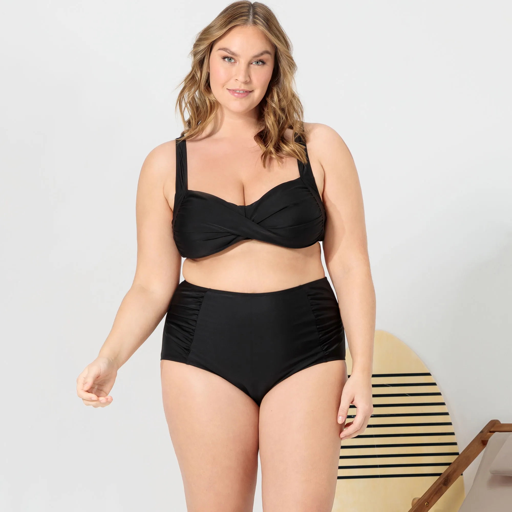 Damen-Bikinhose mit Raffungen