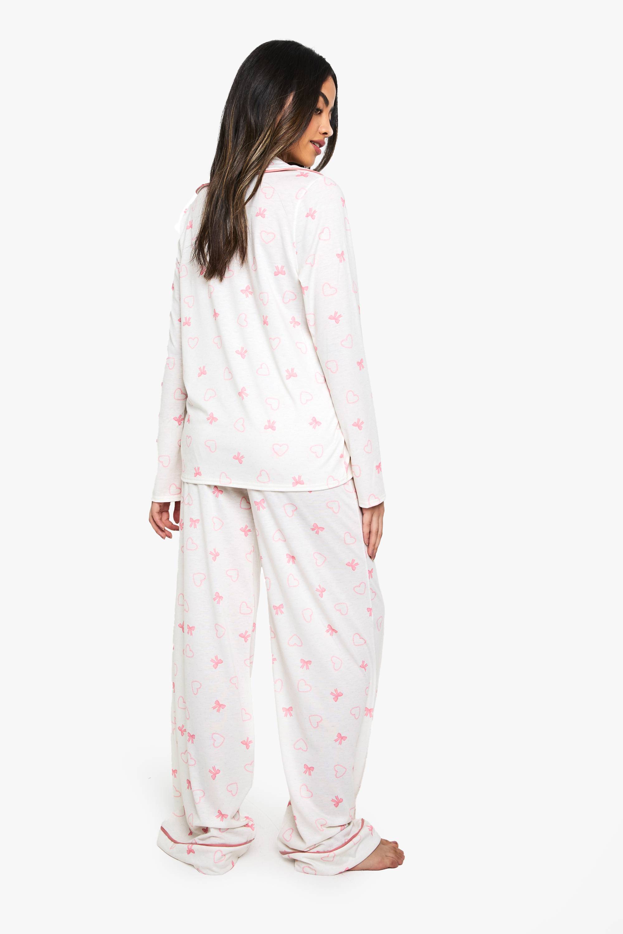 boohoo Ensemble Pyjama Chemise À Manches Longues Et Pantalon Avec Imprimé Nœuds Et Détails Passepoilés