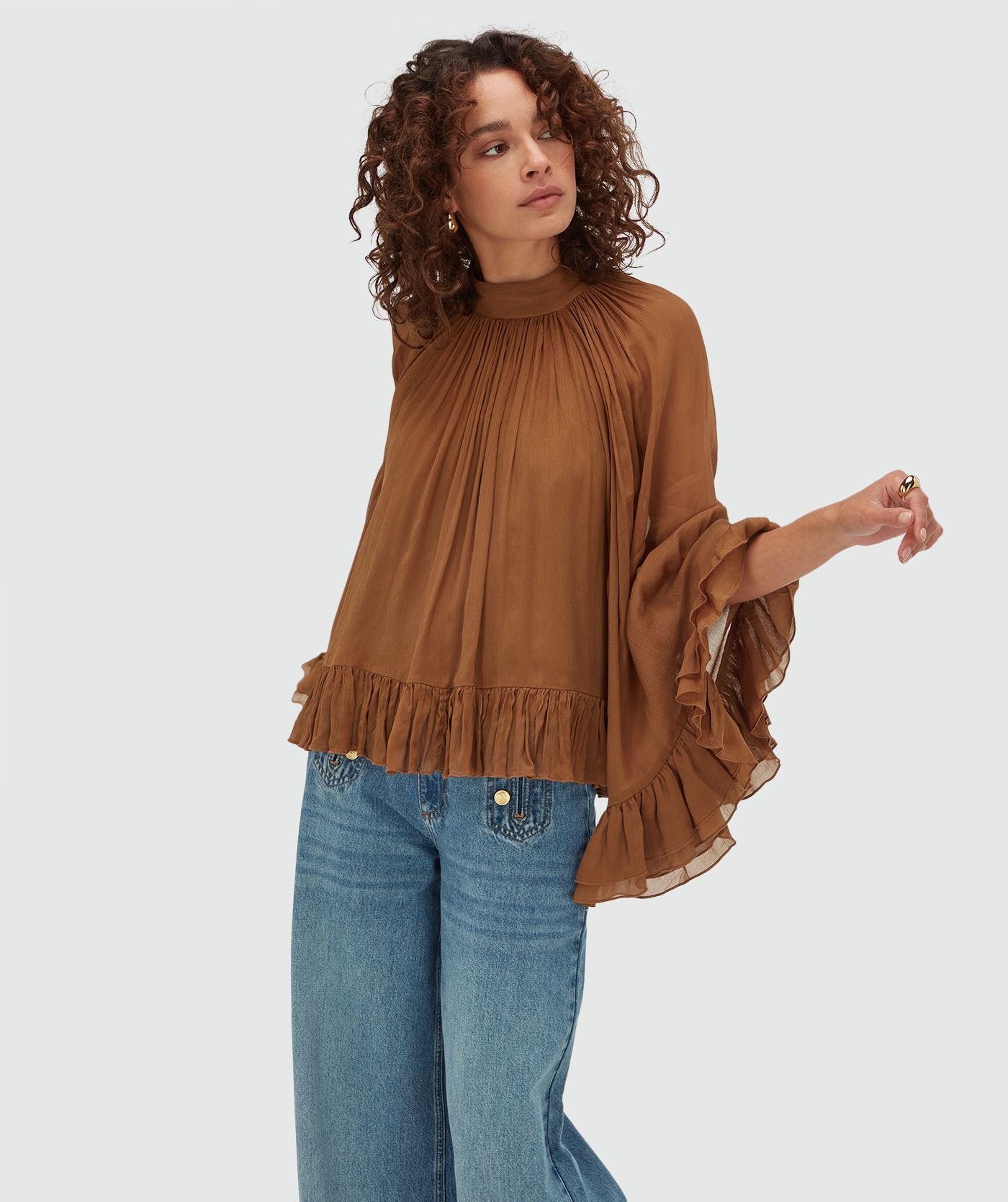 JV-OIVA oversized top met ruffle details - mocha brown