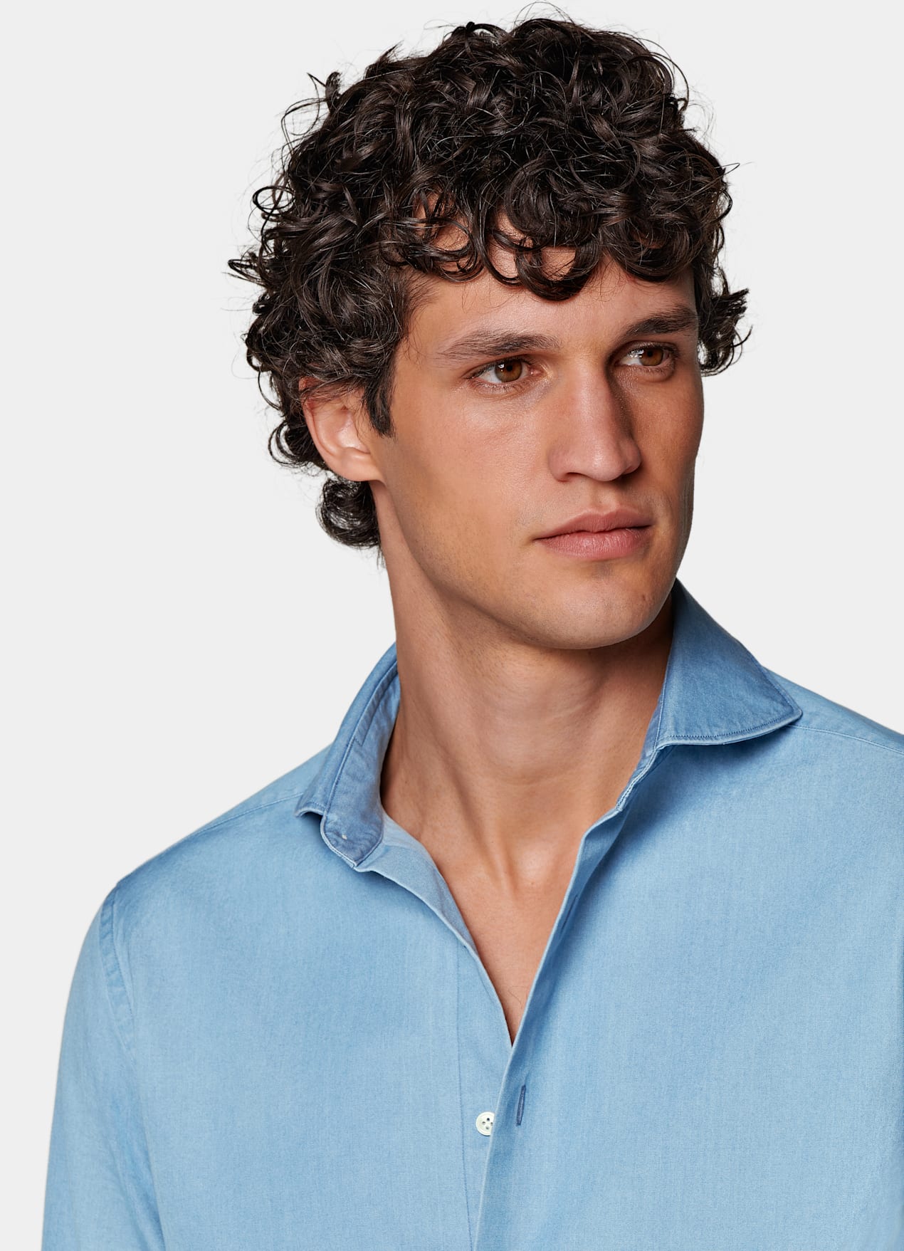 Chemise coupe ajustée bleu clair