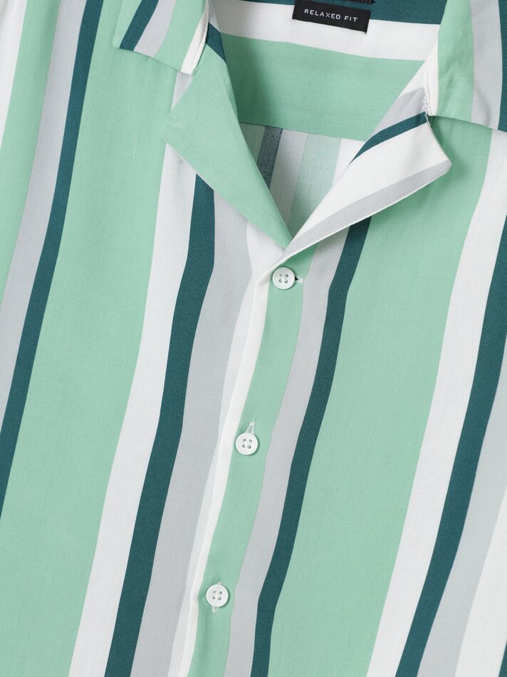 Camisa listrada de resort - Verde
