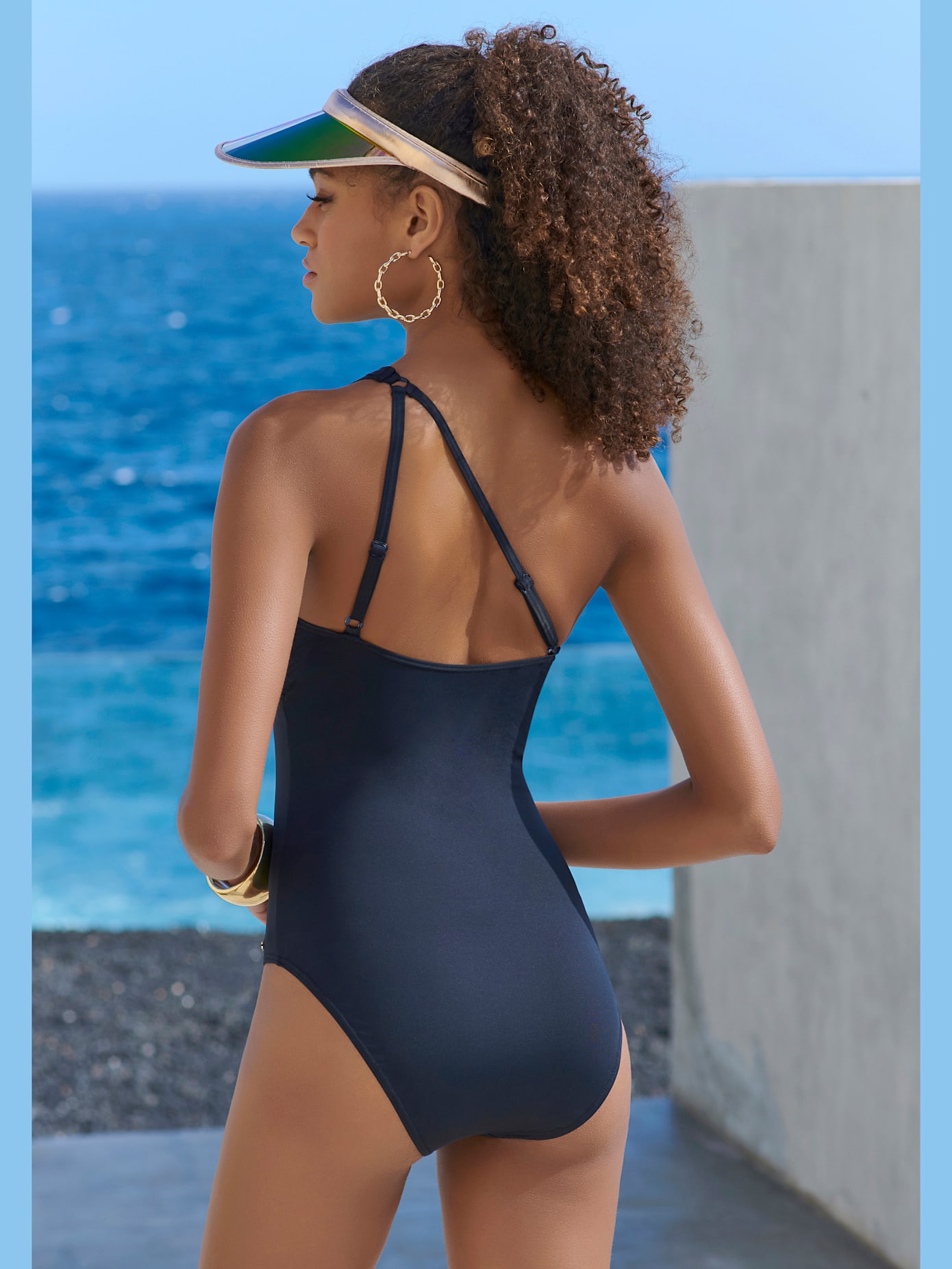 Maillot de bain coupe asymétrique