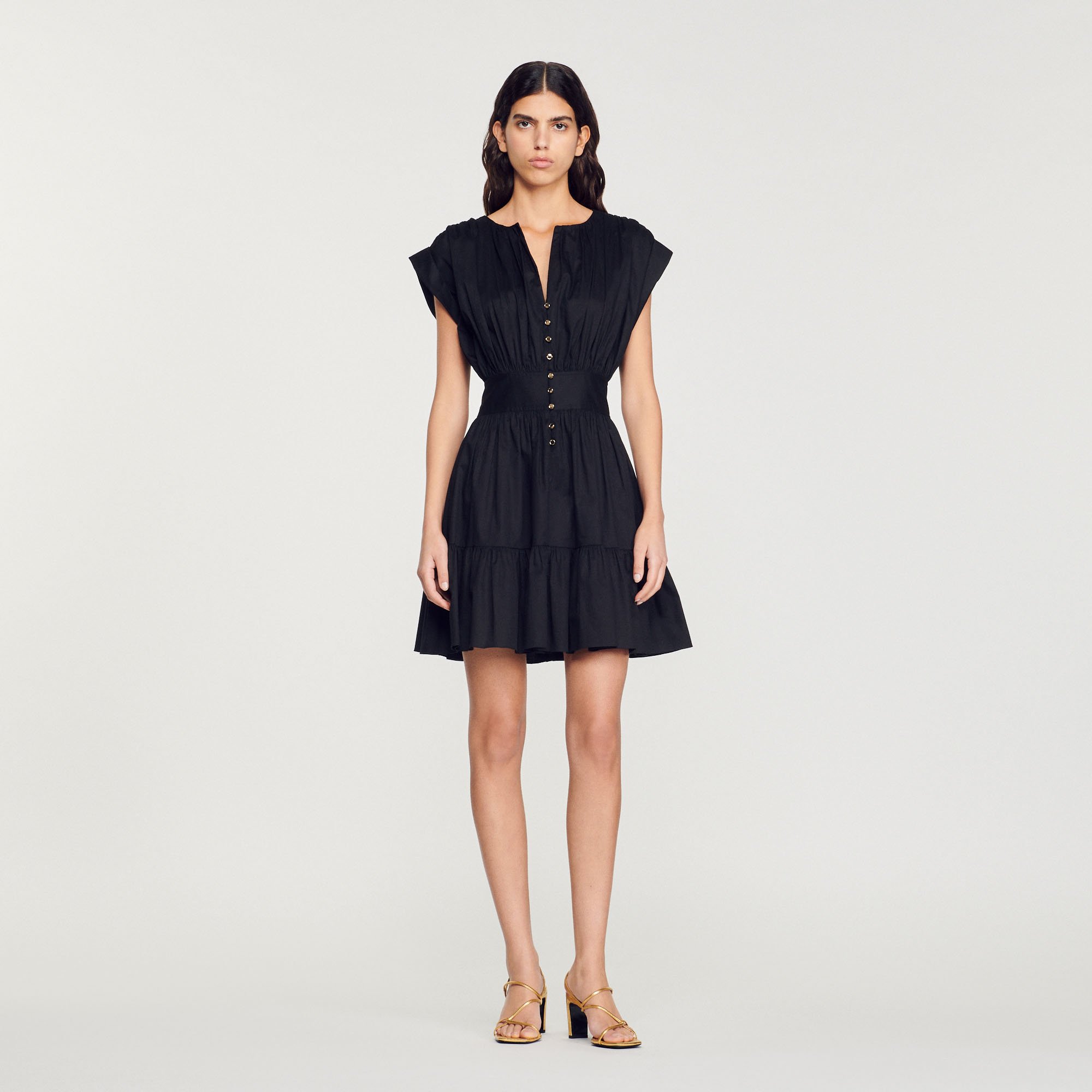 Robe courte froncee