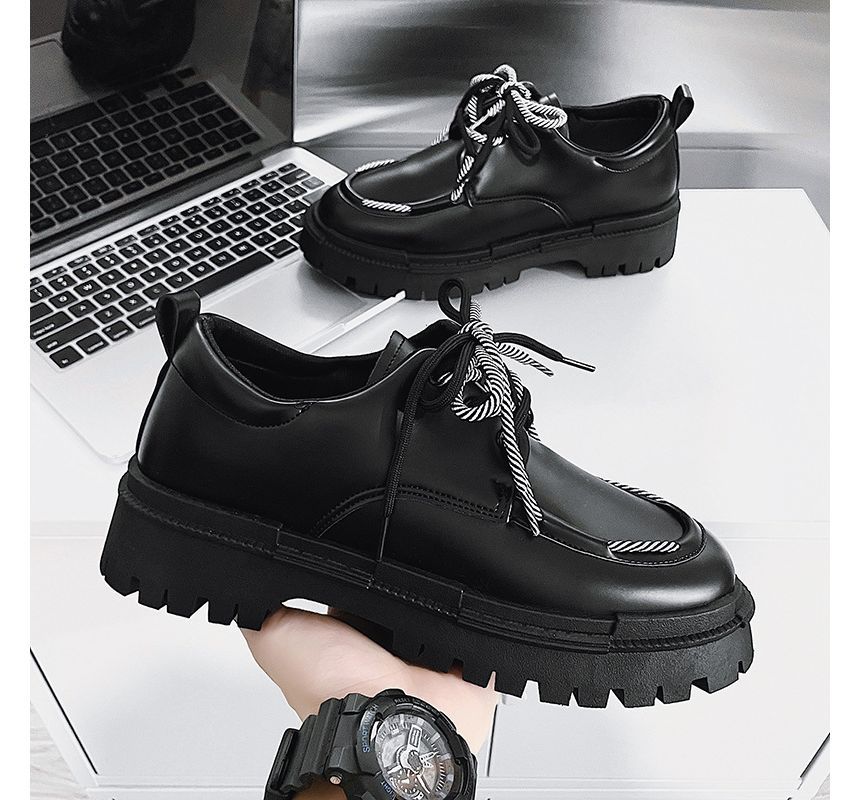 Tanzanite - Platform imitatieleren veterschoenen